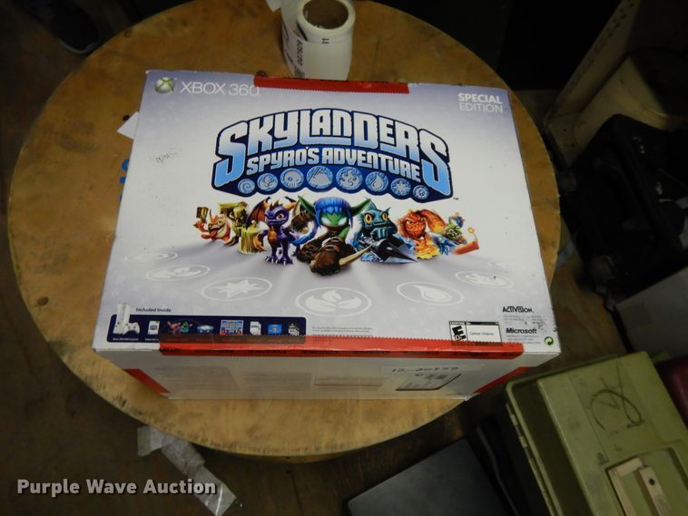 image for item DG7924 Electronics