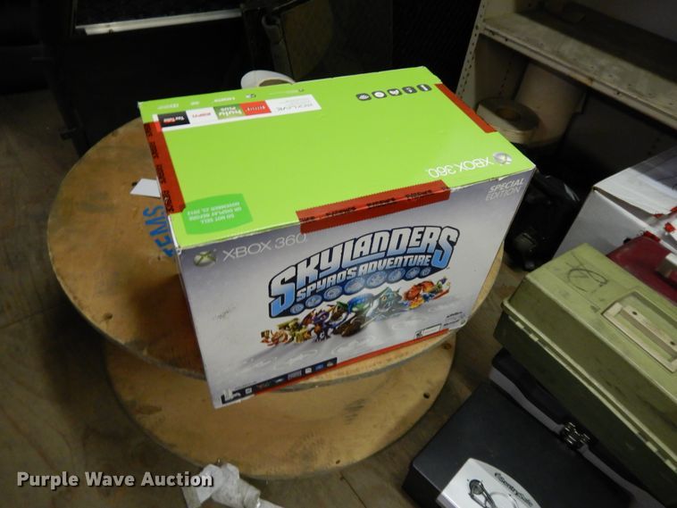 image for item DG7924 Electronics