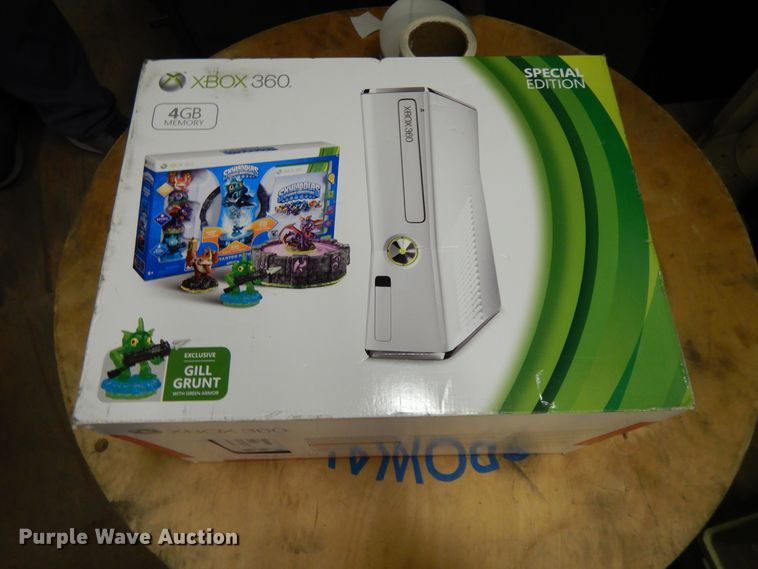 image for item DG7924 Electronics