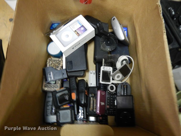 image for item DG7924 Electronics