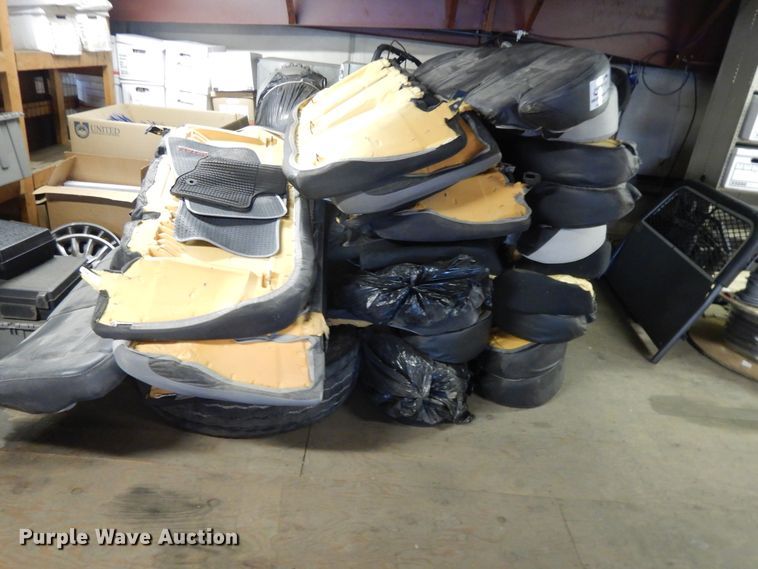 image for item DG7925 Approximately 19 vehicle rear seats