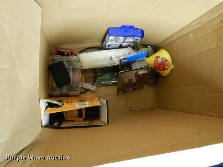 image for item DG7926 Tools