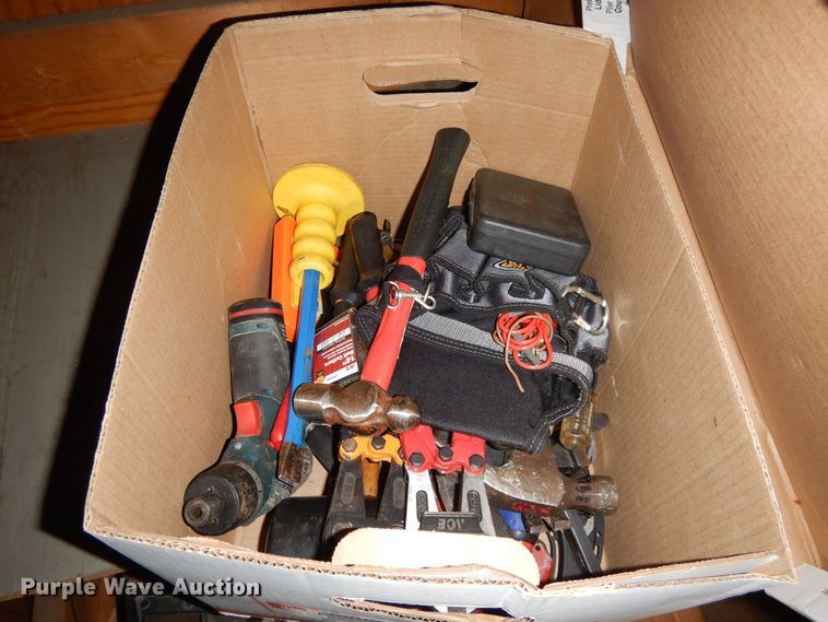 image for item DG7926 Tools