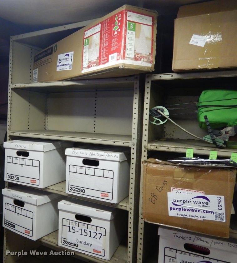 image for item DG7927 Household items