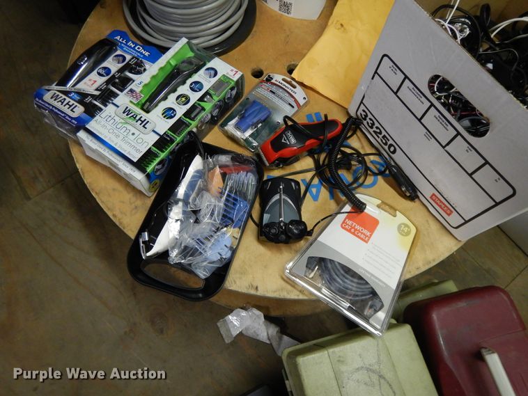 image for item DG7927 Household items