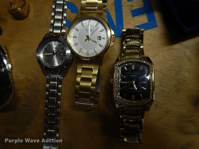 image for item DG7927 Household items