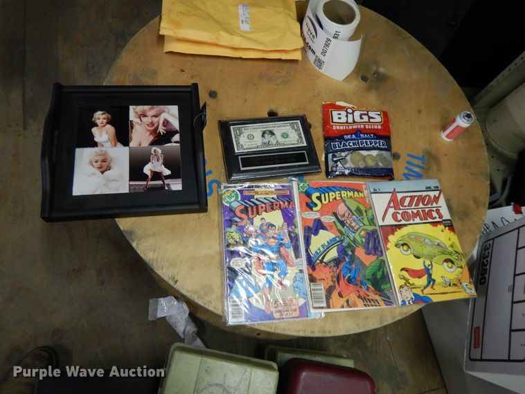 image for item DG7927 Household items