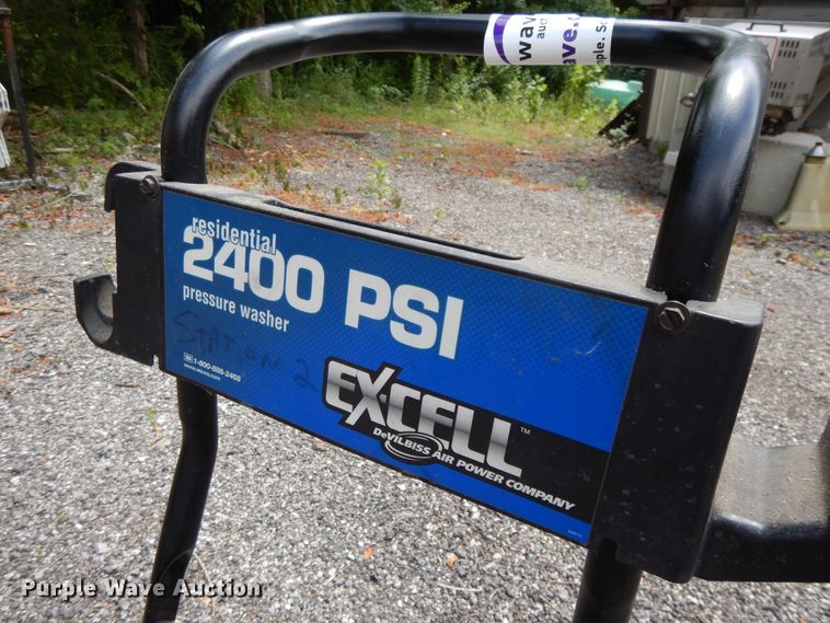 image for item DG7931 Lawn and garden equipment