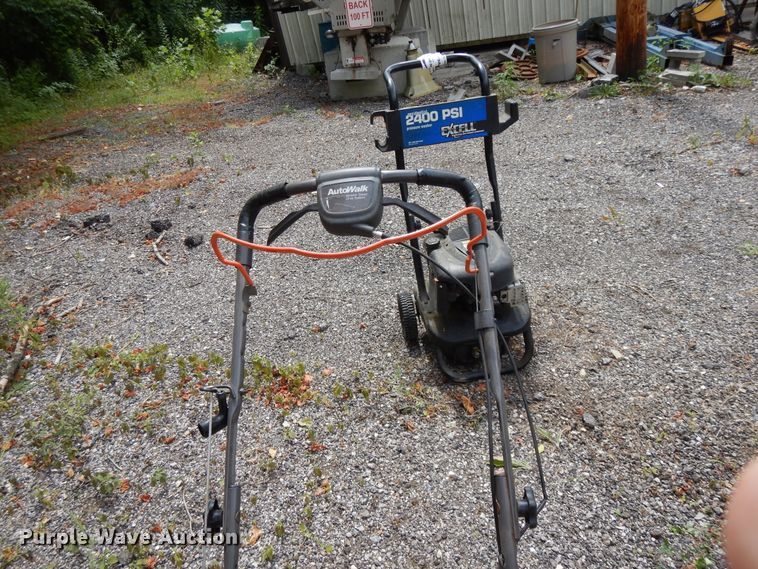 image for item DG7931 Lawn and garden equipment