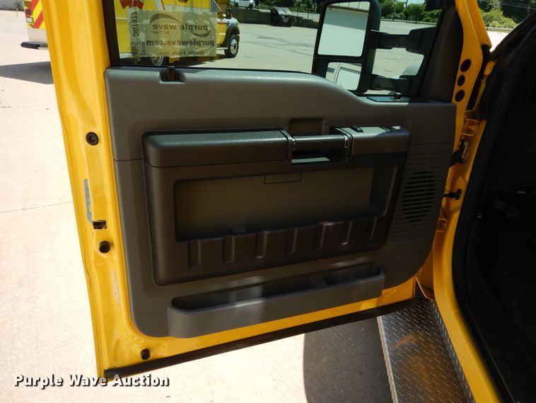 image for item DG7977 2012 Ford F450 Super Duty XLT  ambulance