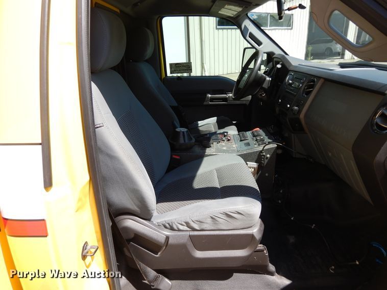 image for item DG7977 2012 Ford F450 Super Duty XLT  ambulance