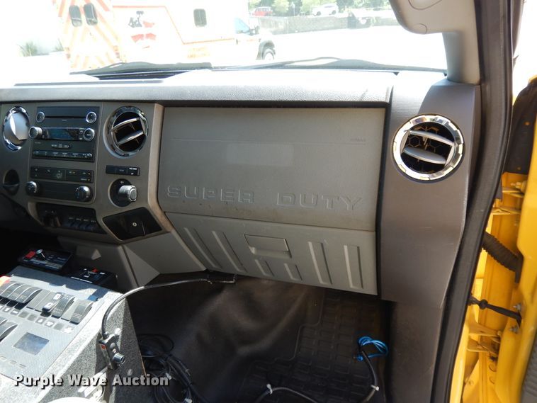 image for item DG7977 2012 Ford F450 Super Duty XLT  ambulance