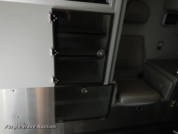 image for item DG7977 2012 Ford F450 Super Duty XLT  ambulance