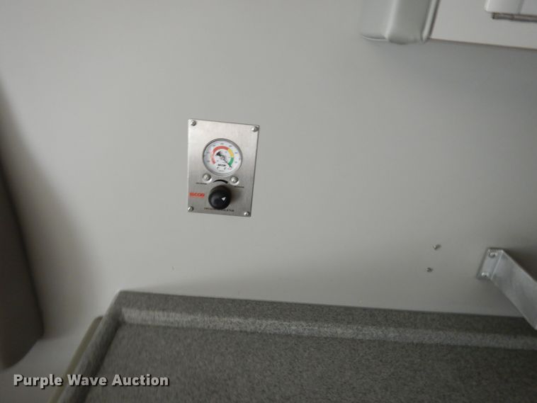 image for item DG7977 2012 Ford F450 Super Duty XLT  ambulance