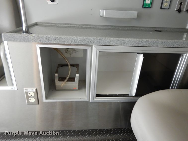 image for item DG7977 2012 Ford F450 Super Duty XLT  ambulance