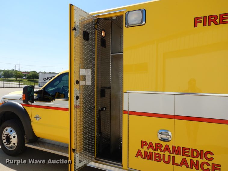 image for item DG7977 2012 Ford F450 Super Duty XLT  ambulance