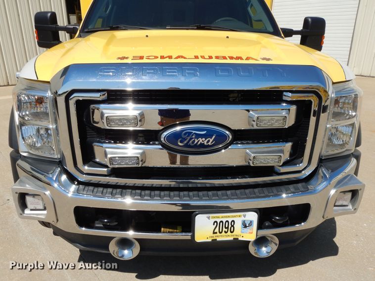 image for item DG7977 2012 Ford F450 Super Duty XLT  ambulance