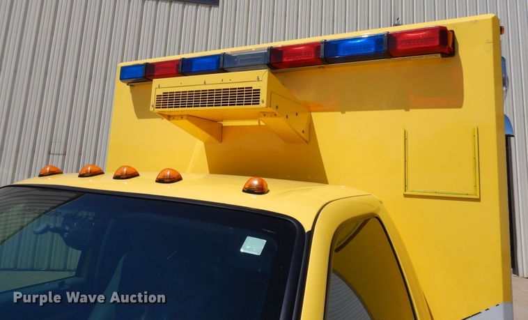 image for item DG7977 2012 Ford F450 Super Duty XLT  ambulance