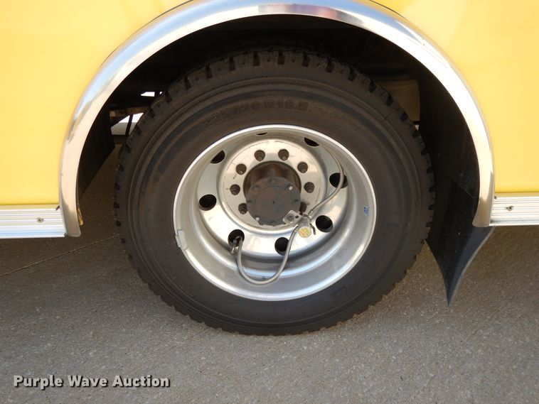 image for item DG7977 2012 Ford F450 Super Duty XLT  ambulance