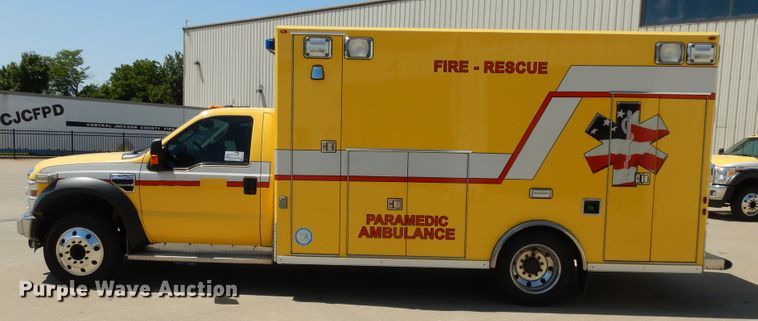 image for item DG7978 2009 Ford F450 Super Duty  ambulance