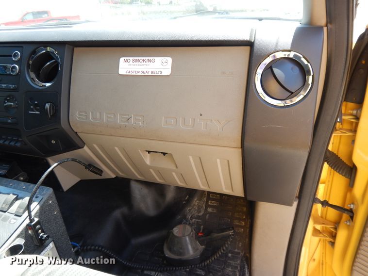 image for item DG7978 2009 Ford F450 Super Duty  ambulance