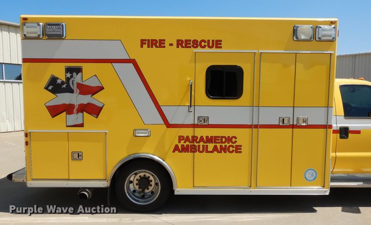 image for item DG7978 2009 Ford F450 Super Duty  ambulance