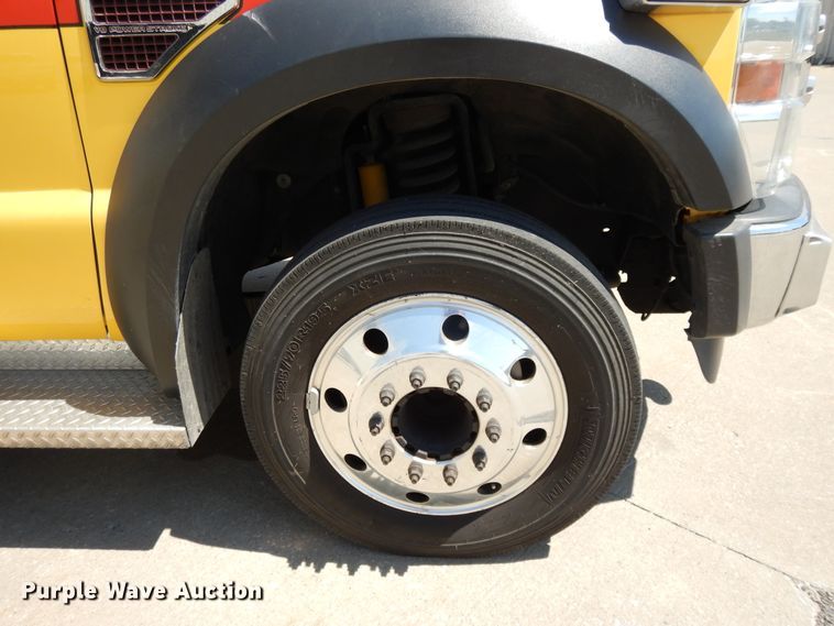 image for item DG7978 2009 Ford F450 Super Duty  ambulance
