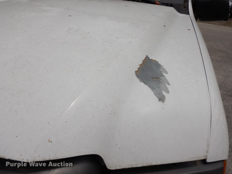 image for item DG8052 2001 Ford F250 Super Duty  pickup truck cab and chassis