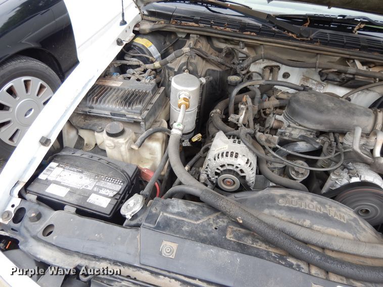 image for item DG8056 1999 Chevrolet S10  Ext. Cab pickup truck