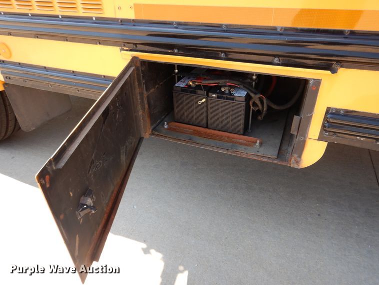 image for item DH7004 2006 Freightliner FS65  school bus