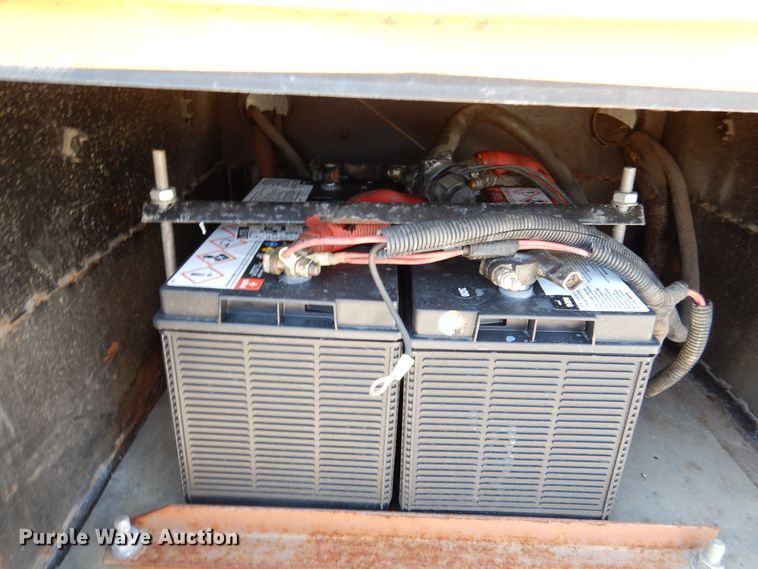 image for item DH7004 2006 Freightliner FS65  school bus