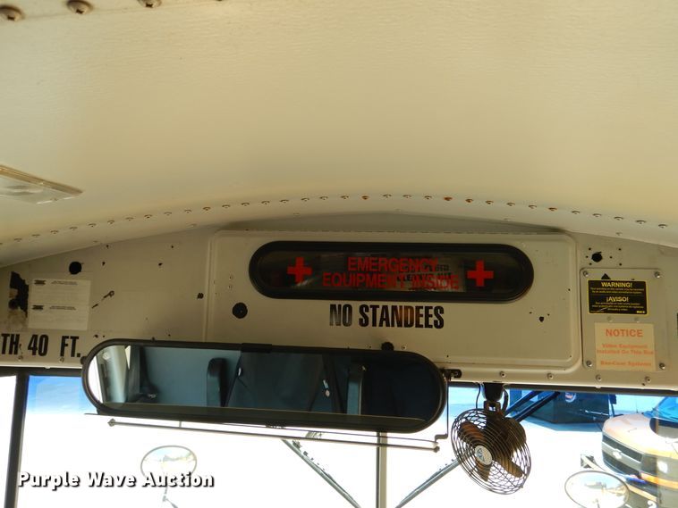 image for item DH7004 2006 Freightliner FS65  school bus