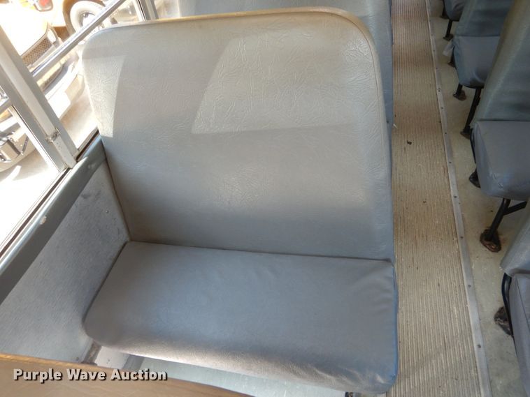 image for item DH7004 2006 Freightliner FS65  school bus