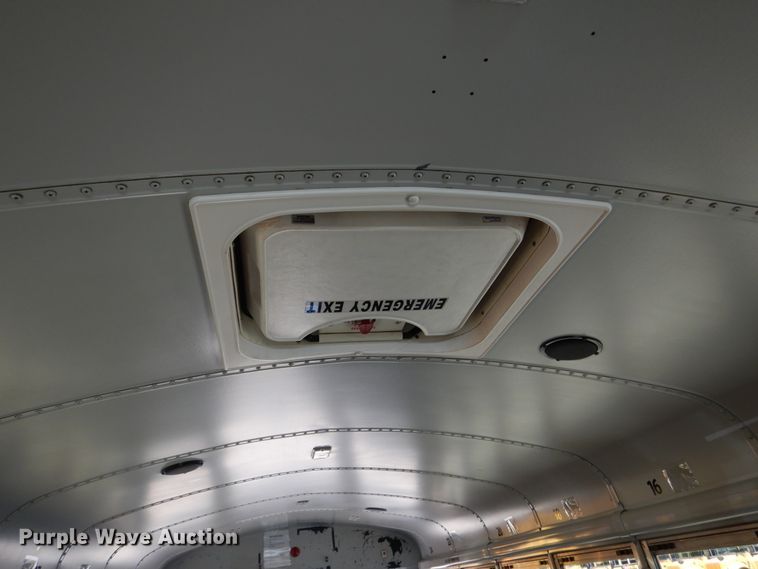 image for item DH7004 2006 Freightliner FS65  school bus