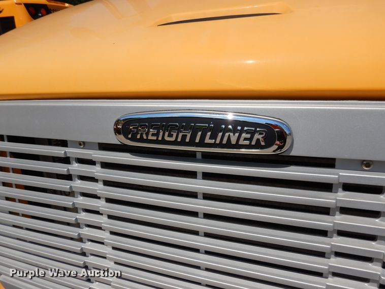 image for item DH7004 2006 Freightliner FS65  school bus