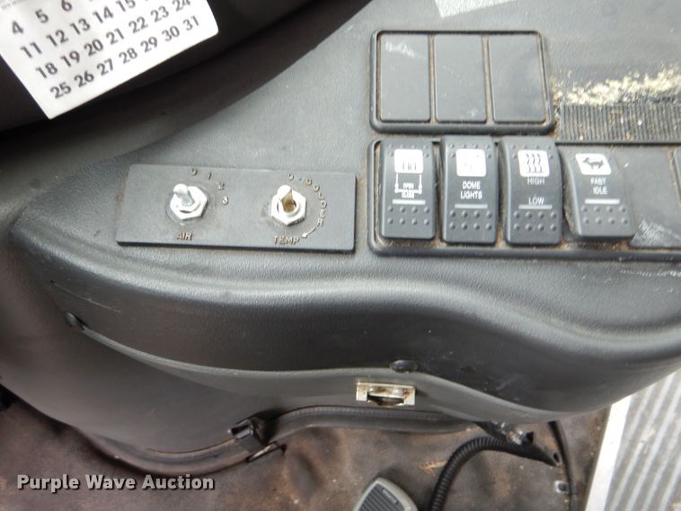 image for item DI0249 2007 Ford E450  shuttle bus