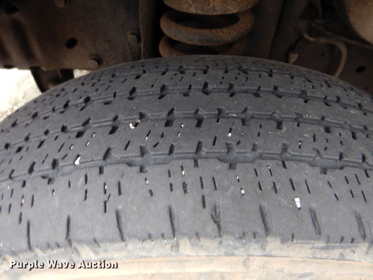 image for item DI0251 2009 Ford E450  shuttle bus