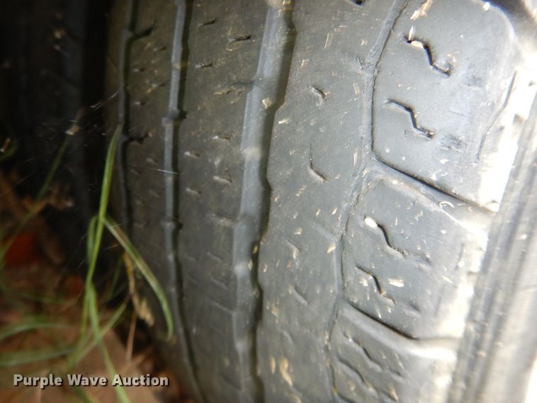 image for item DI0251 2009 Ford E450  shuttle bus