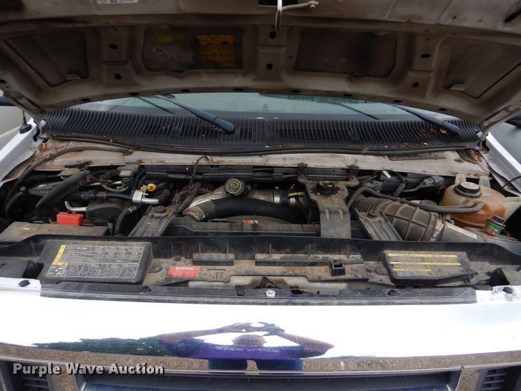 image for item DI0252 2009 Ford E450  shuttle bus