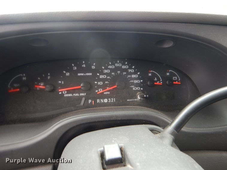 image for item DI0254 2007 Ford E450  shuttle bus