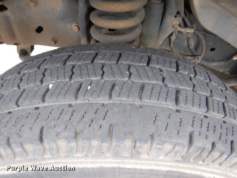 image for item DI0254 2007 Ford E450  shuttle bus