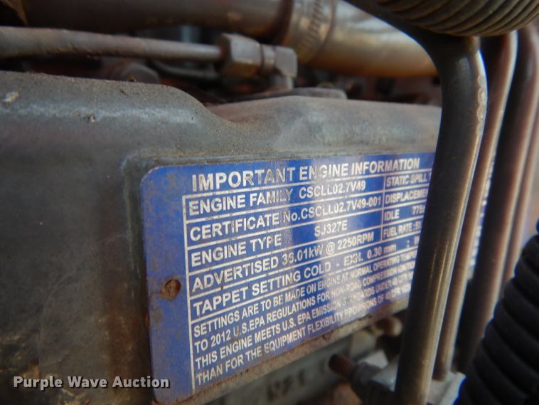 image for item DI5253 2013 Massey-Ferguson 2635  tractor