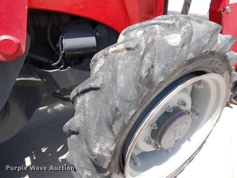 image for item DI5253 2013 Massey-Ferguson 2635  tractor