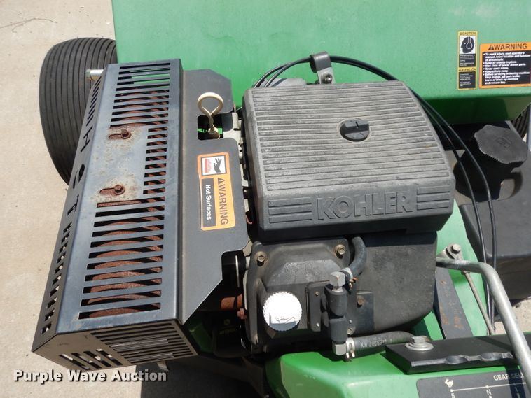 image for item DI5255 John Deere Aercore 800 aerator