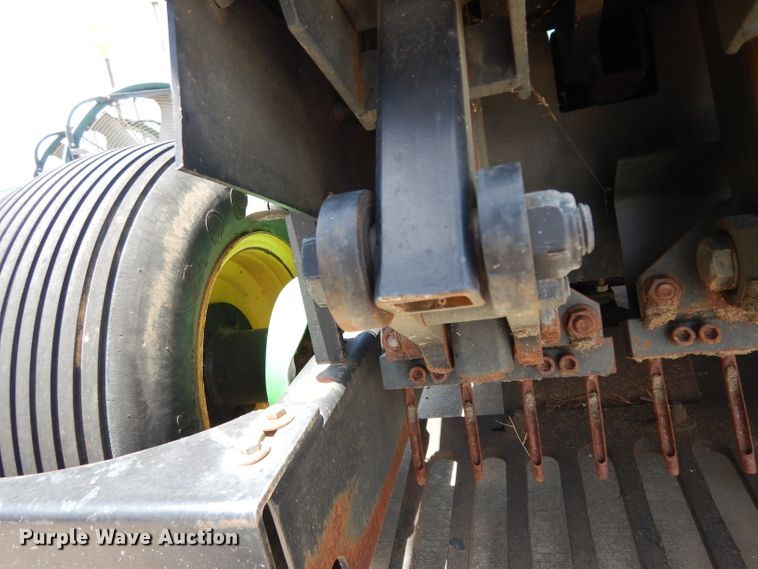 image for item DI5255 John Deere Aercore 800 aerator