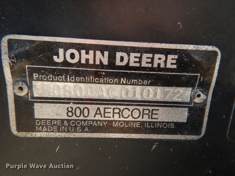 image for item DI5255 John Deere Aercore 800 aerator