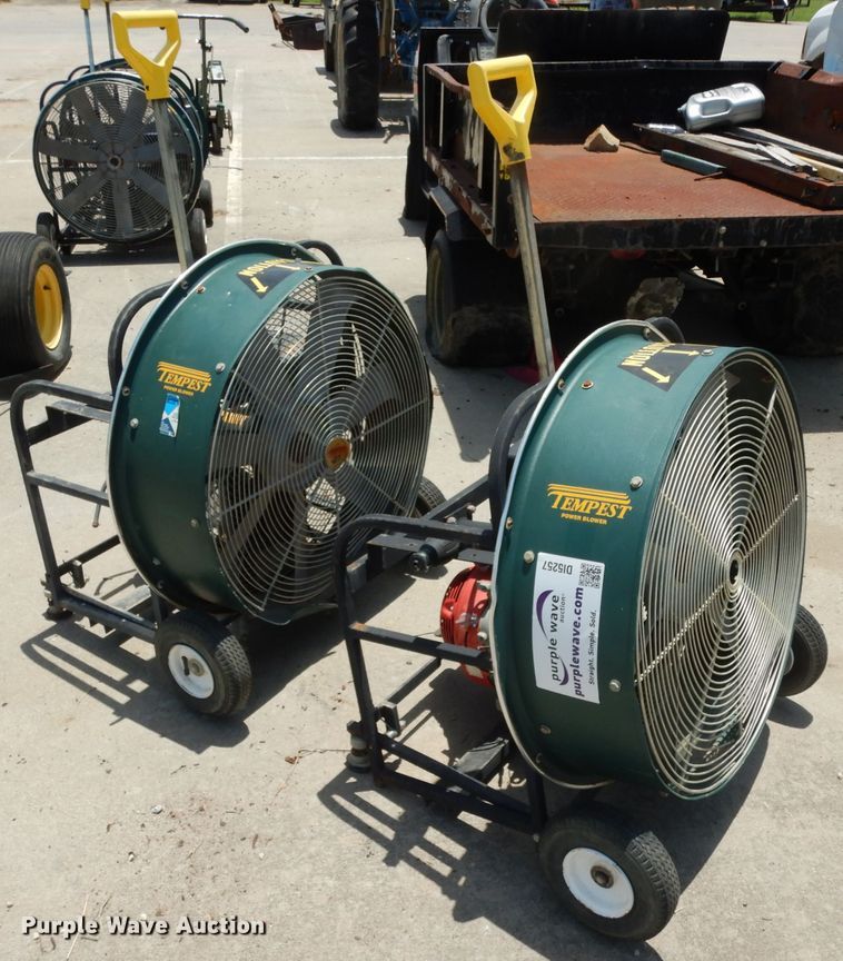 (2) Tempest Power Blower HD 27H13 green fans in Burleson, TX Item