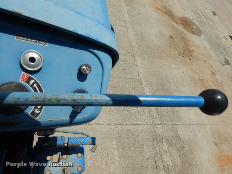 image for item DI5258 Ford F1700  tractor
