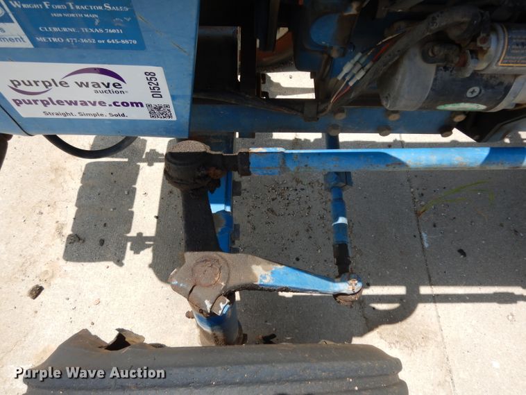 image for item DI5258 Ford F1700  tractor