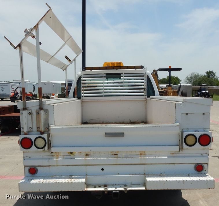 image for item DI5260 2007 Ford F250 Super Duty  utility bed pickup truck